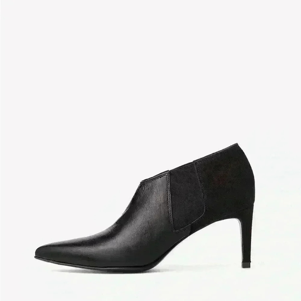 Rag & Bone Beha Chelsea Booties ~ Black ~ 9.5 / 39.5 ~ NEW IN BOX W/DUST BAG!